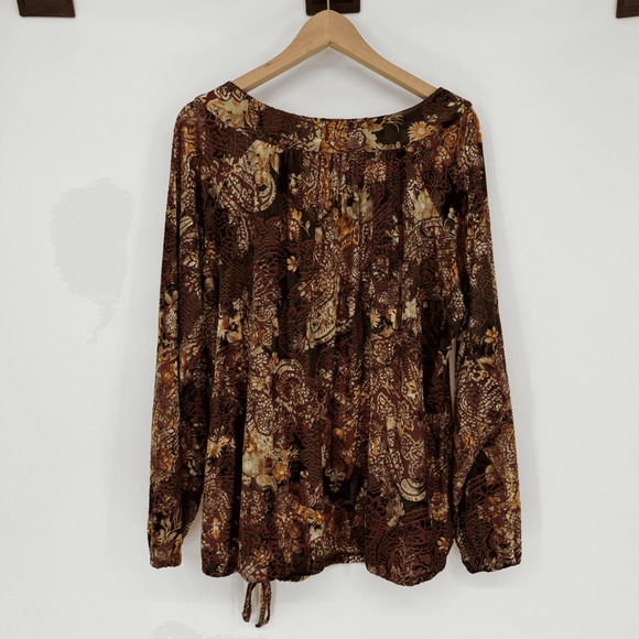 Chico's Velvet Burnout Blouse Size 3‎ or XL Maroon Gold Floral Print - Picture 2 of 8